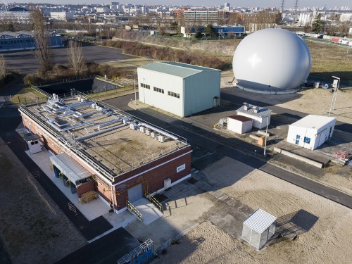 Prise de vue aérienne d'un site d'une entreprise industrielle réalisée par un photographe télé-pilote de drone | Philippe DUREUIL Photographie