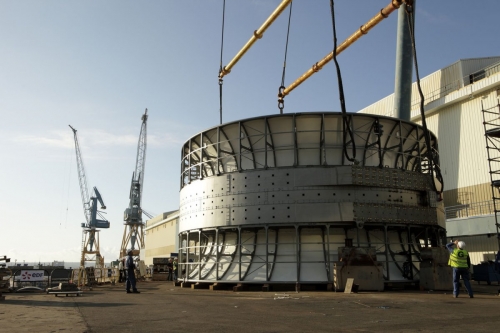 Reportage corporate sur la construction de l'hydrolienne l'Arcouest réalisée pour le groupe EDF. Production par l'Agence Toma. | Philippe DUREUIL Photographie