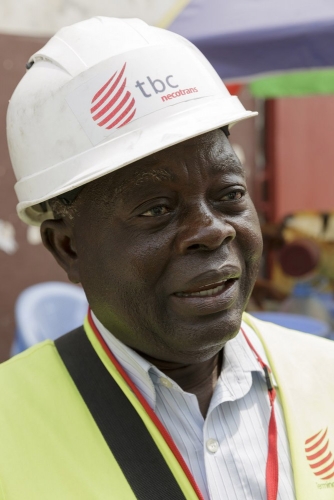 Photographie de portrait corporate réalisée à Brazaville au Congo pour le Groupe Necotrans. | Philippe DUREUIL Photographie