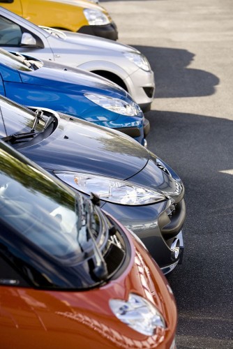 Stock de véhicules d'occasion disponibles à la vente . Client : Groupe ING Car Lease. | Philippe DUREUIL Photographie