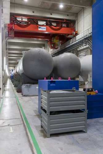 Pièces démantelées à l'entrepôt de stockage de la centrale de Greifswald en Allemagne. | Philippe DUREUIL Photographie