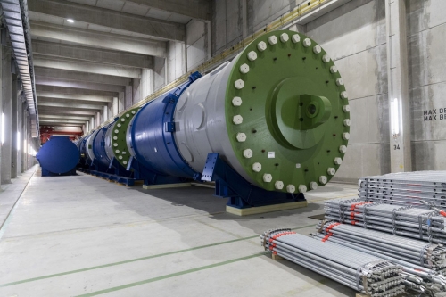 Stockage d'une cuve d'un des réacteur de la centrale nucléaire de Greifswald vidée de ses éléments internes. | Philippe DUREUIL Photographie