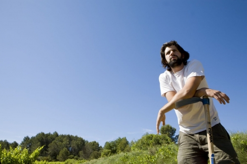 Portrait d'un vigneron bio au milieu de ses vignes. | Philippe DUREUIL Photographie