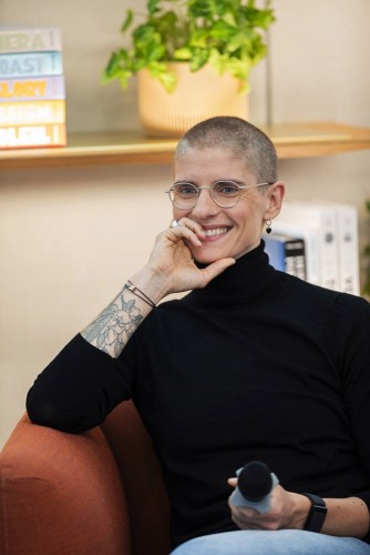 Événement d'entreprise à Paris. Talk serie avec la championne olympique Marie Patouillet. Client Moët Hennessy. | Philippe DUREUIL Photographie
