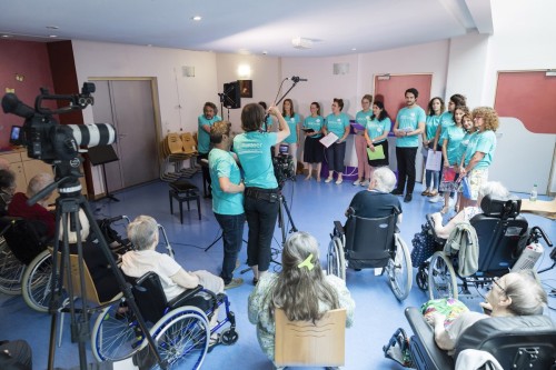 Chorale ABBVIE à l'EHPAD Bastille | Philippe DUREUIL Photographie