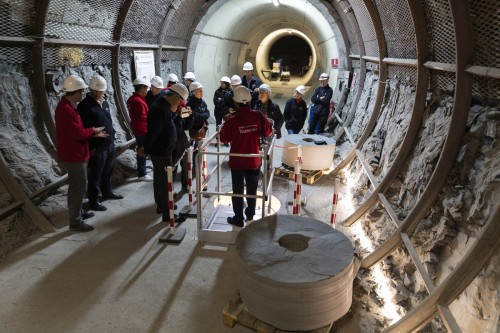 Voyage de presse d'entreprise. Visite d'un laboratoire de recherches souterrain. Client ASNR ex IRSN. | Philippe DUREUIL Photographie