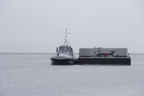 Transport de l'élément central de l'hydrolienne l'Arcouest, site de la société Naval Group à Brest | Philippe DUREUIL Photographie