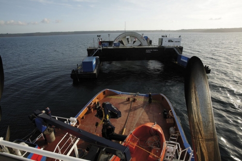 Reportage photographique offshore. Essais en mer de l'hydrolienne l'Arcouest du groupe EDF. Photographies de reportage réalisées pour EDF & Naval Group. | Philippe DUREUIL Photographie