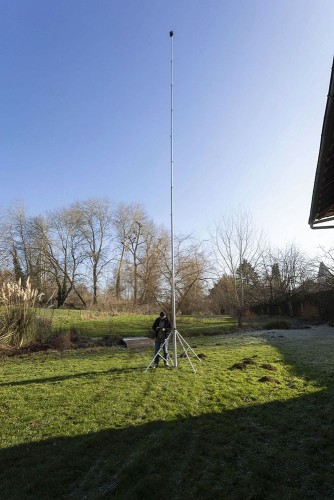 Prise de vue aérienne avec mât télescopique en aluminium déployé à 15 mètres de hauteur, l'équivalent d'un 5ème étage. | Philippe DUREUIL Photographie