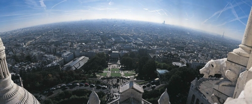 Vue panoramique de Paris prise depuis la Basilique du Sacré-Cœur à Paris, France. | Philippe DUREUIL Photographie