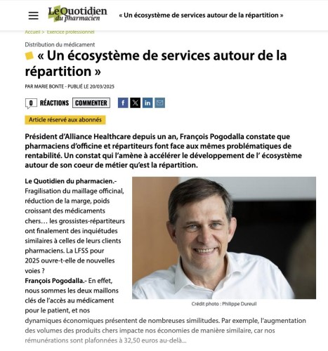 Portrait corporte de Monsieur François Pogodalla, Président d'Alliance Healthcare, réalisé dans son bureau en lumière ambiante. llustration d'un article paru dans "le Quotidien du Pharmacien". | Philippe DUREUIL Photographie