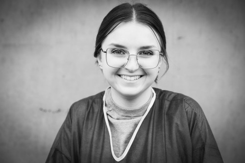 Portrait d'une étudiante à l'hôpital. | Philippe DUREUIL Photographie
