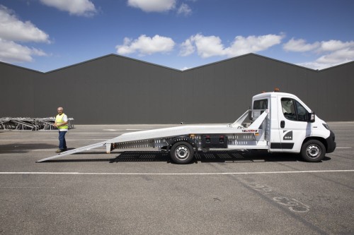 Production photographique. Reportage photo réalisé pour le Groupe GCA, Vente de voitures d'occasion multi-marques. | Philippe DUREUIL Photographie