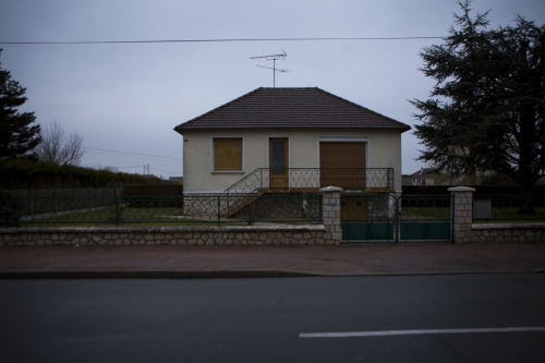 Photographie issue de la série Souvenir. Cette série de photographies traite les thèmes de la vieillesse, du deuil, de l'absence et du vide | Philippe DUREUIL Photographie