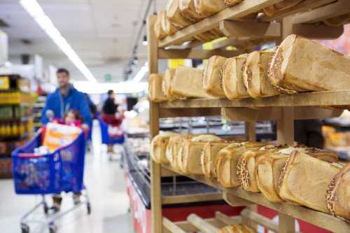 Photographie de commande réalisée pour le Groupe Carrefour en Belgique au rayon boulangerie. | Philippe DUREUIL Photographie