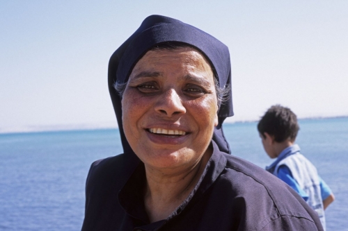 Portrait de Sœur Sara réalisé en Égypte | Philippe DUREUIL Photographie